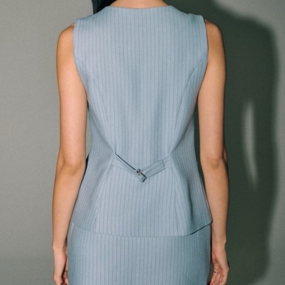 Abercrombie & Fitch Blue Striped Long-Length Tailored Vest Top Size M - Picture 7 of 7